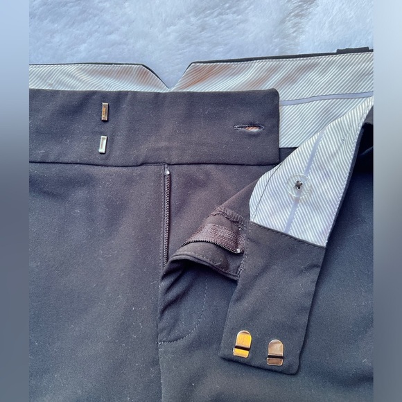 Women’s Mossimo Capris Black - Picture 4 of 5